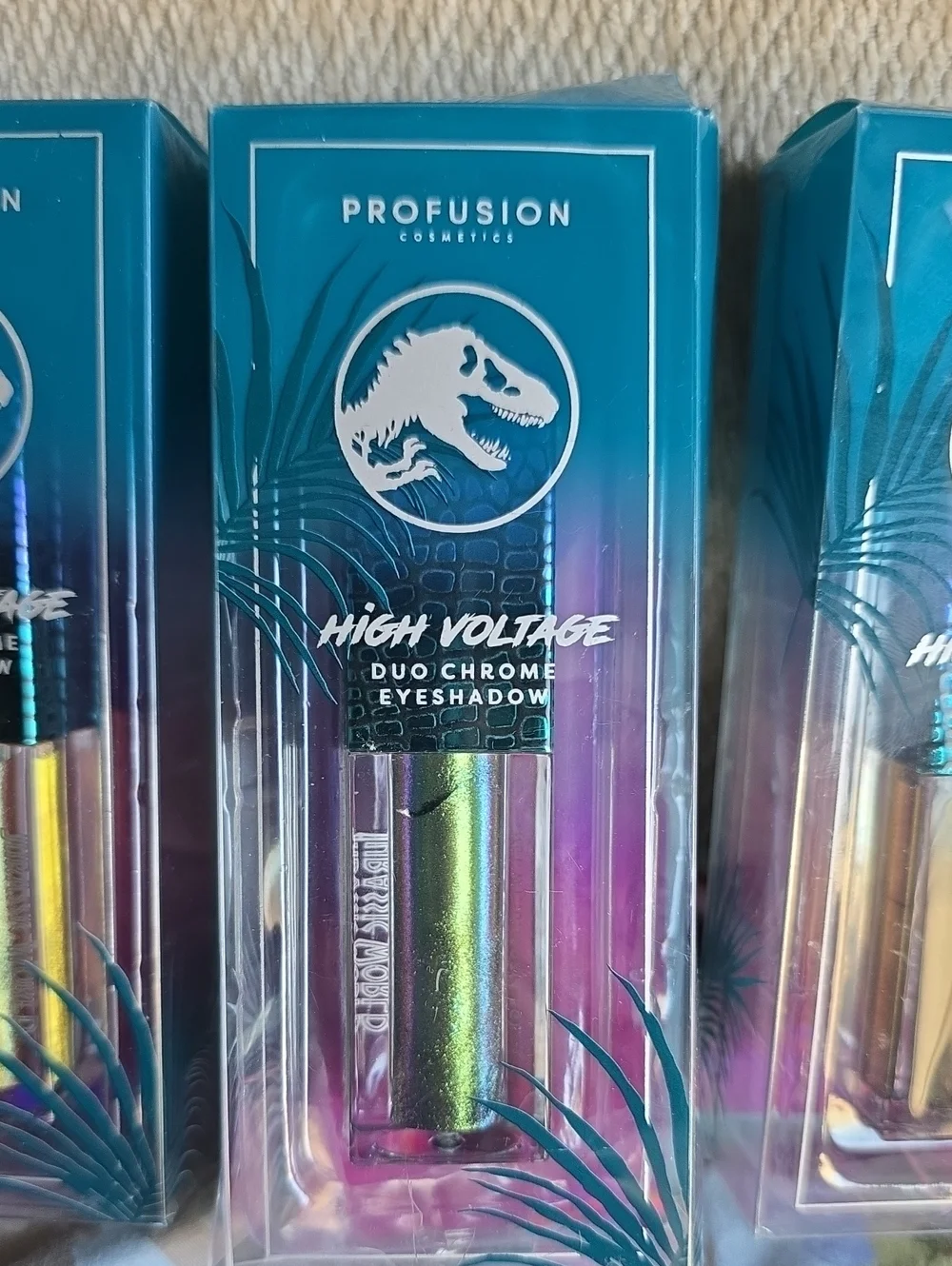 Profusion Cosmetics High Voltage Duo Chrome .Eyeshadow.